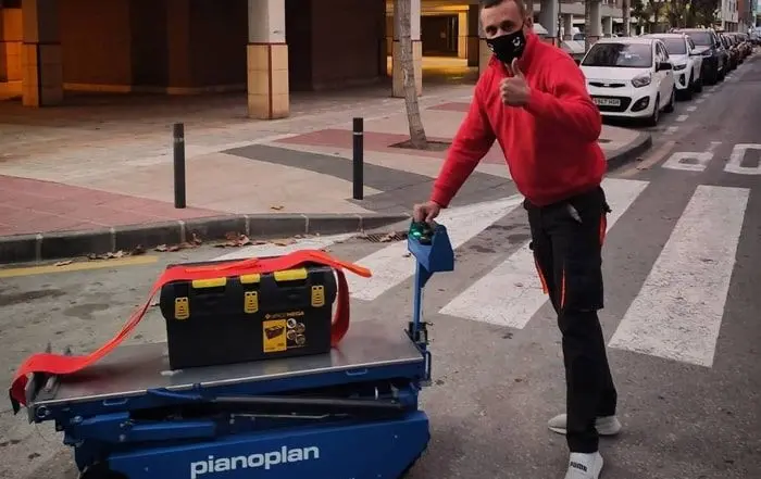 traslados-de-pianos-en-zaragoza-min